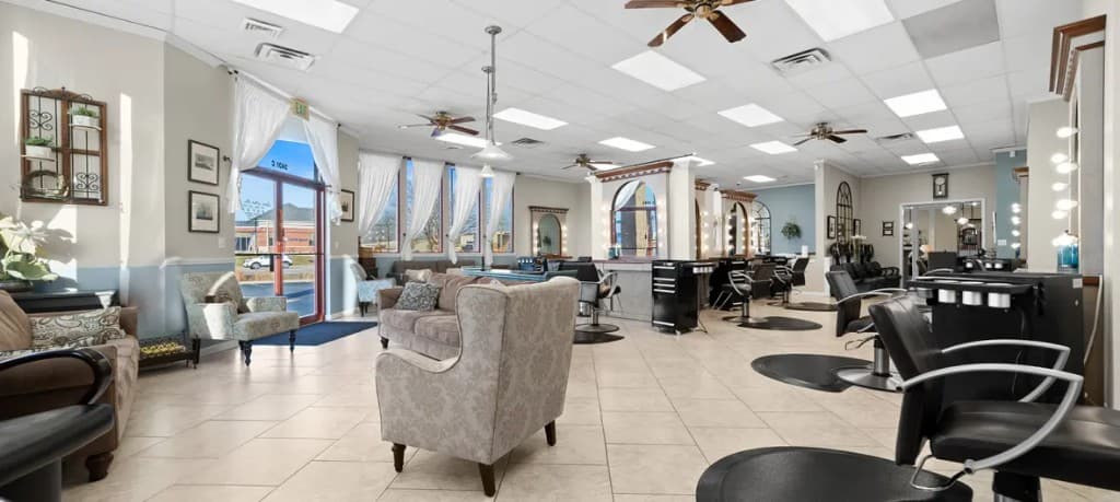 Love's Hair & Spa salon interior